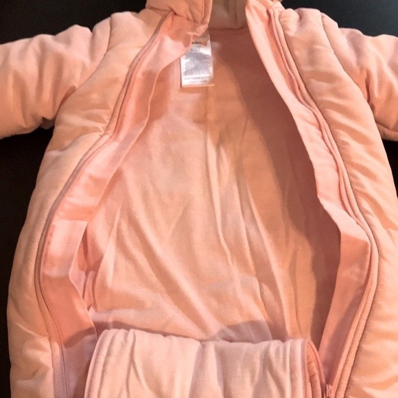 Pink Hooded Snowsuit 0/3mo - Picture 6 of 8